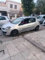 voitures-renault-clio-3-2008-dynamique-batna-algerie