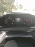 voitures-peugeot-208-2022-allure-sidi-bel-abbes-algerie