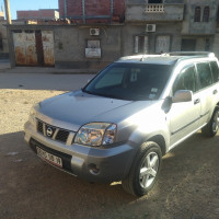 tout-terrain-suv-nissan-x-trail-2010-guidjel-setif-algerie