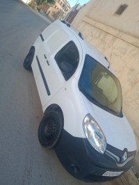 voitures-renault-kangoo-2014-chlef-algerie