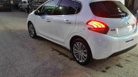 voitures-peugeot-208-2019-allure-chlef-algerie