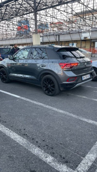 voitures-volkswagen-t-roc-2022-style-dsg7-kouba-alger-algerie