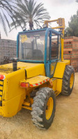 engin-jcb-el-ghrous-biskra-algerie