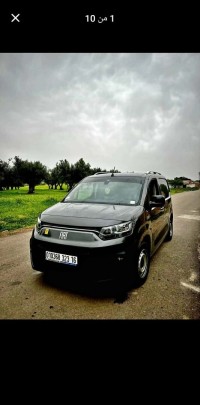 سيارات-fiat-doblo-2023-واد-الشرفاء-عين-الدفلة-الجزائر
