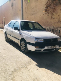 voitures-volkswagen-vento-1997-sidi-bel-abbes-algerie