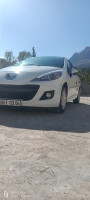 voitures-peugeot-207-plus-2013-darguina-bejaia-algerie