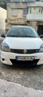 voitures-renault-clio-campus-2013-darguina-bejaia-algerie