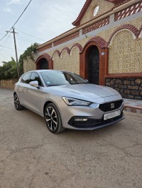 سيارات-seat-leon-2022-بئر-الجير-وهران-الجزائر