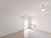 شقة-كراء-4-غرف-الجزائر-الرغاية