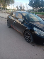 citadine-renault-clio-4-2013-dynamique-chlef-algerie