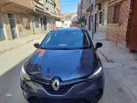 Renault Clio 5 2022 Business plus