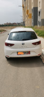 moyenne-berline-seat-leon-2014-reference-kouba-alger-algerie