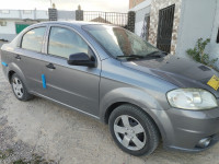 voitures-chevrolet-aveo-4-portes-2011-bouira-algerie