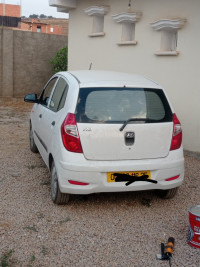 voitures-hyundai-i10-plus-2016-prestige-khemis-el-khechna-boumerdes-algerie