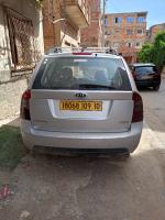 break-familiale-kia-carens-2009-ain-bessem-bouira-algerie