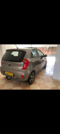 voitures-kia-picanto-2014-brazilia-alger-centre-algerie