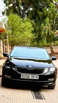 voitures-skoda-octavia-2019-laurin-amp-klement-ouled-fayet-alger-algerie