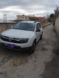 voitures-dacia-duster-2014-tizi-ouzou-algerie