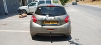 سيارات-peugeot-208-2014-واقنون-تيزي-وزو-الجزائر