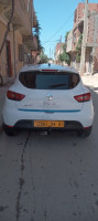 سيارة-صغيرة-renault-clio-4-2014-وهران-الجزائر
