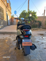 motos-scooters-cuxi-2-2023-sefiane-batna-algerie