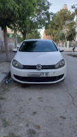 moyenne-berline-volkswagen-golf-6-2011-trendline-batna-algerie