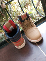 chaussures-garcon-levis-original39tres-tres-bon-etat-draria-alger-algerie