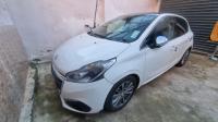 سيارات-peugeot-208-2015-تسالة-المرجة-الجزائر