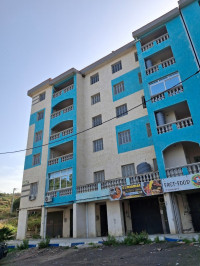 appartement-location-f3-tizi-ouzou-tigzirt-algerie