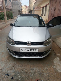 voitures-volkswagen-polo-2013-black-et-silver-tiaret-algerie