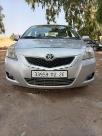 سيارات-toyota-yaris-sedan-2012-المدية-الجزائر