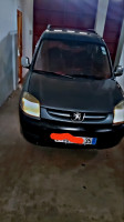 voitures-peugeot-partner-2012-boumerdes-algerie