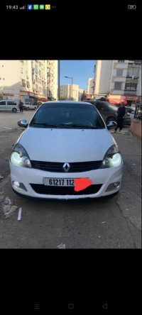 voitures-renault-clio-campus-2012-bab-ezzouar-alger-algerie