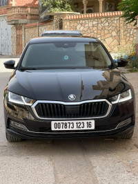 voitures-skoda-octavia-2023-khenchela-algerie