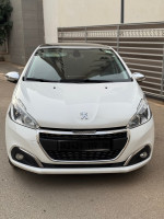 voitures-peugeot-208-2019-allure-facelift-tipaza-algerie