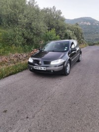voitures-renault-megane-2-2004-extreme-ouzellaguen-bejaia-algerie