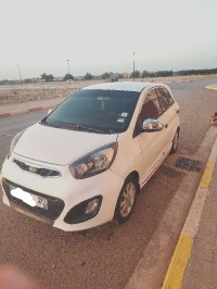 voitures-kia-picanto-2013-khadra-mostaganem-algerie
