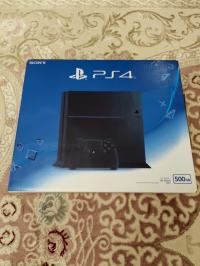 consoles-ps4-avec-la-boite-et-2-manette-alger-centre-algerie