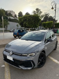 السيارات-النفعية-volkswagen-golf-8-2025-r-line-بئر-توتة-الجزائر