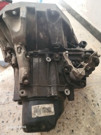 المحرك-و-علبة-السرعة-boite-a-vitesse-kangoo-تيزي-وزو-الجزائر