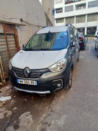 سيارات-renault-kangoo-2025-الجزائر-وسط