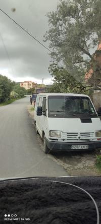 عربة-نقل-renault-trafic-1998-تيزي-وزو-الجزائر