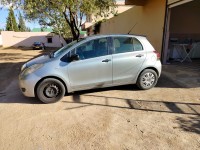 سيارات-toyota-yaris-2009-عين-تموشنت-تيموشنت-الجزائر