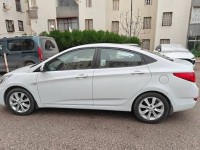 سيارات-hyundai-accent-rb-5-portes-2018-تقرت-الجزائر