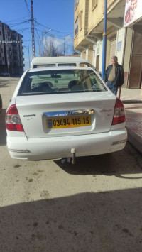 voitures-hyundai-accent-2015-gls-abi-youcef-tizi-ouzou-algerie