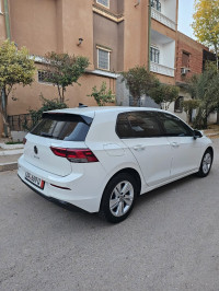 voitures-volkswagen-golf-8-2022-tiaret-algerie