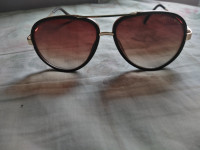 lunettes-de-soleil-hommes-lunette-emporio-armani-bouzareah-alger-algerie