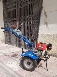 جرار يدوي