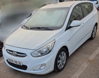 سيارات-hyundai-accent-rb-5-portes-2018-سطاوالي-الجزائر