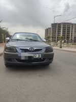 voitures-hyundai-accent-2012-gls-oran-algerie